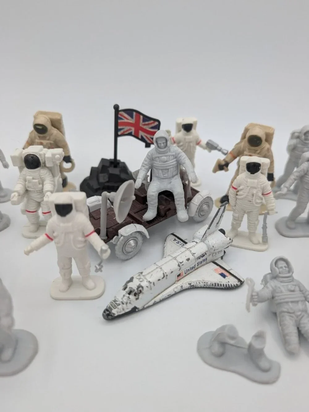 Vintage Astronaut Figures Space Shuttle Moon Rover Toy Soldiers Miniature Lot